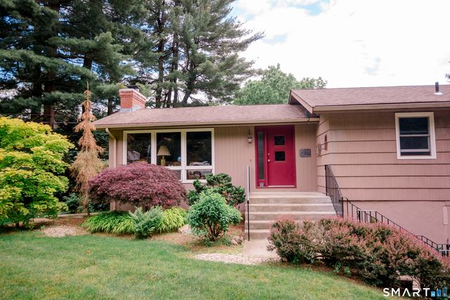 158 Tumble Brook Drive, Vernon, CT 06066