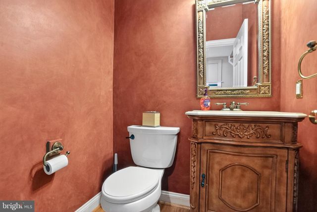 62 WOODSIDE LN, New Hope, PA 18938