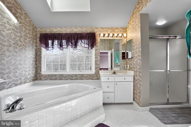 62 WOODSIDE LN, New Hope, PA 18938