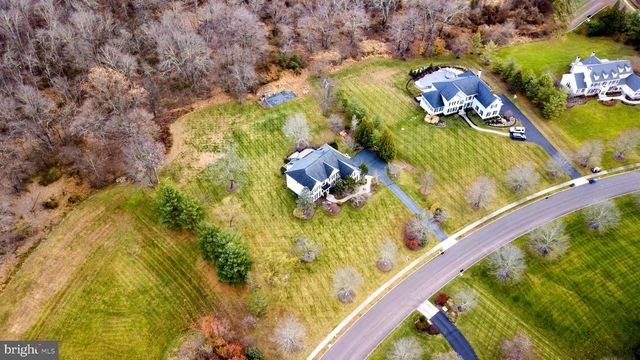 62 WOODSIDE LN, New Hope, PA 18938