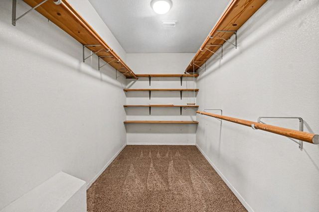 21503 Pecan Bend Road, Damon, TX 77430