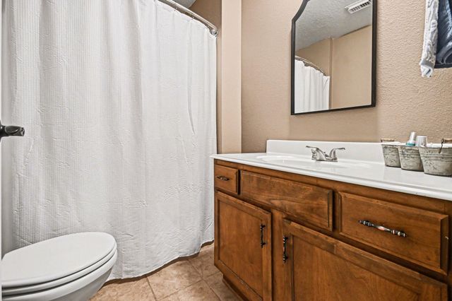 21503 Pecan Bend Road, Damon, TX 77430