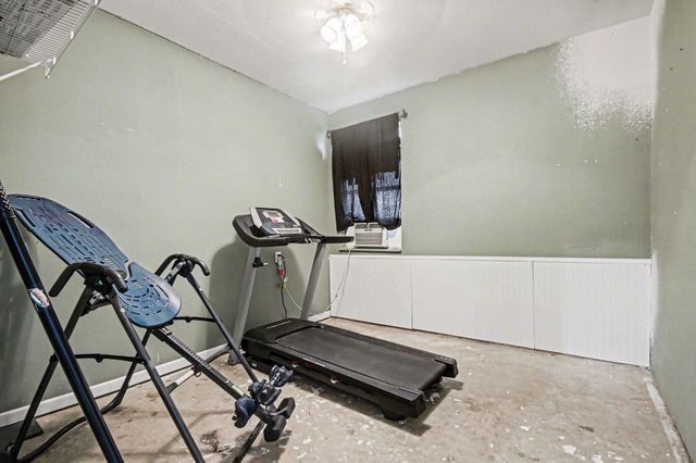 21503 Pecan Bend Road, Damon, TX 77430