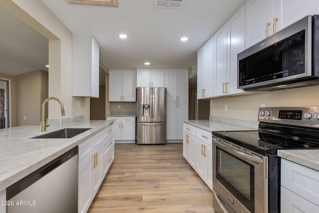 10303 W BRIGHT ANGEL Circle, Sun City, AZ 85351