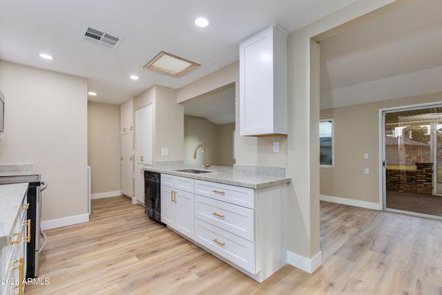 10303 W BRIGHT ANGEL Circle, Sun City, AZ 85351