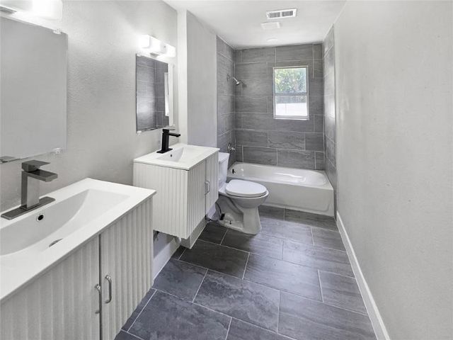 1914 Emerson Lane, Denton, TX 76209