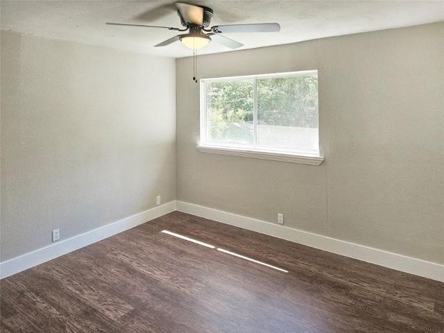 1914 Emerson Lane, Denton, TX 76209