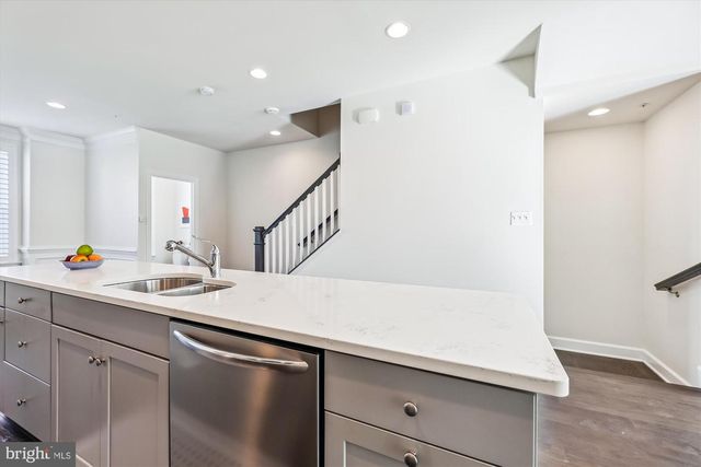 4709 VAN BUREN ST, Riverdale, MD 20737