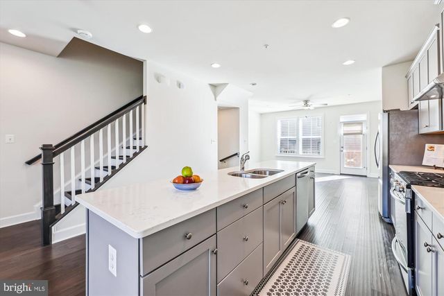 4709 VAN BUREN ST, Riverdale, MD 20737