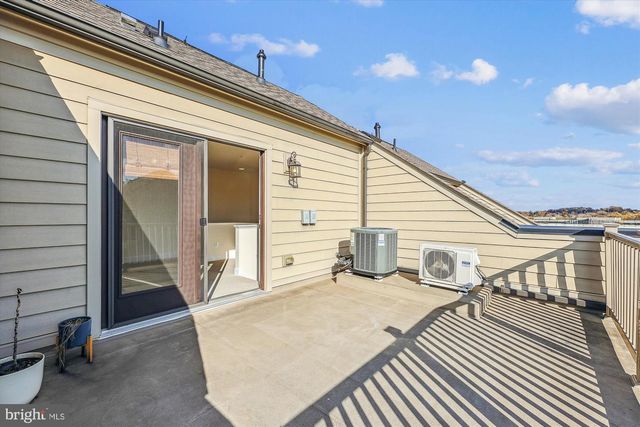 4709 VAN BUREN ST, Riverdale, MD 20737