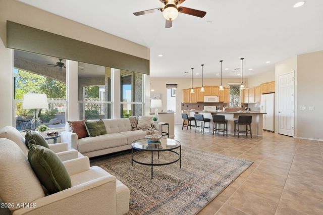 4548 E NIGHTINGALE Lane, Gilbert, AZ 85298