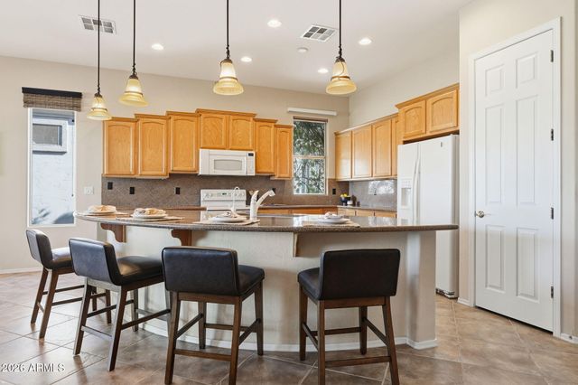 4548 E NIGHTINGALE Lane, Gilbert, AZ 85298