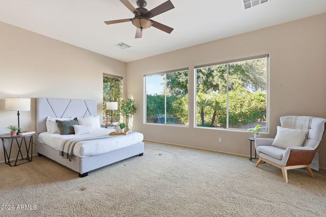 4548 E NIGHTINGALE Lane, Gilbert, AZ 85298