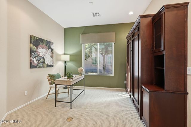 4548 E NIGHTINGALE Lane, Gilbert, AZ 85298