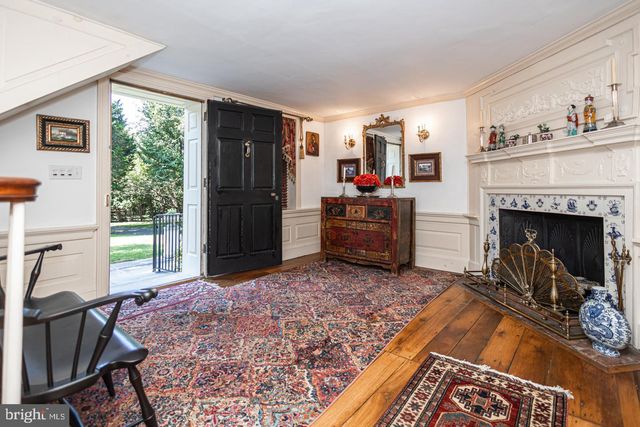 1224 TAYLORSVILLE RD, Washington Crossing, PA 18977