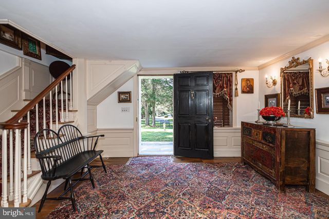 1224 TAYLORSVILLE RD, Washington Crossing, PA 18977