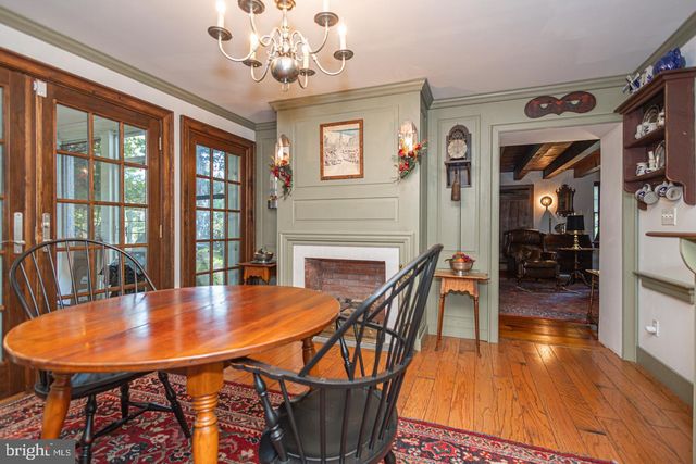 1224 TAYLORSVILLE RD, Washington Crossing, PA 18977