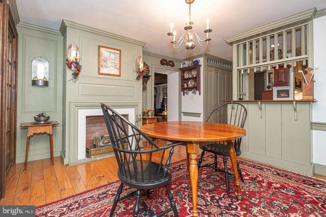 1224 TAYLORSVILLE RD, Washington Crossing, PA 18977