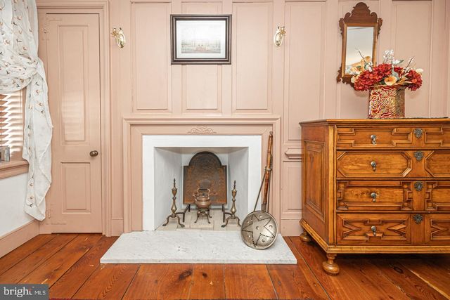 1224 TAYLORSVILLE RD, Washington Crossing, PA 18977