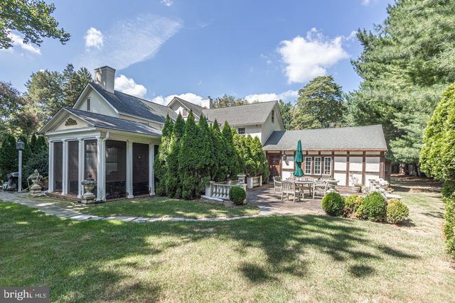 1224 TAYLORSVILLE RD, Washington Crossing, PA 18977