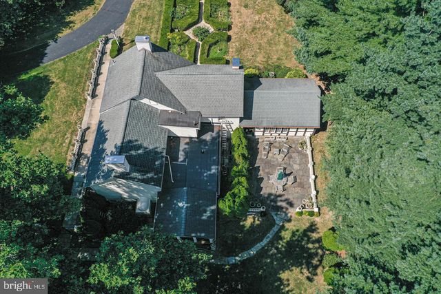 1224 TAYLORSVILLE RD, Washington Crossing, PA 18977