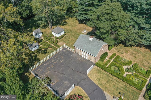 1224 TAYLORSVILLE RD, Washington Crossing, PA 18977