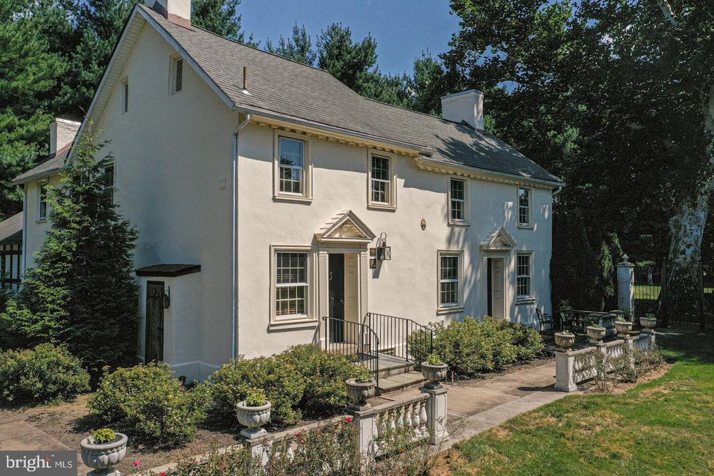 1224 TAYLORSVILLE RD, Washington Crossing, PA 18977