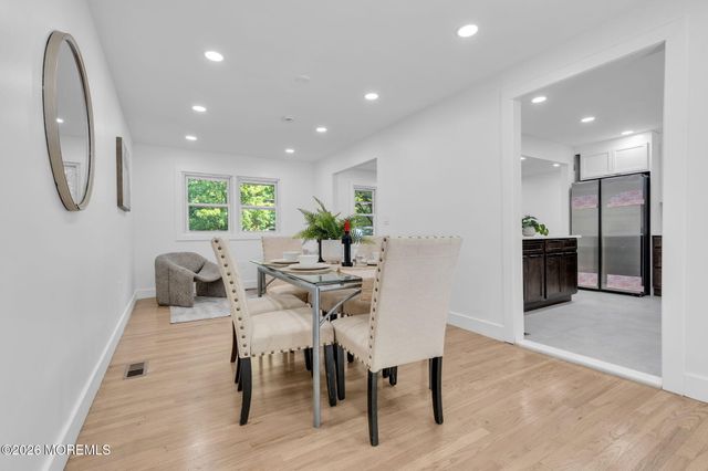 138 N Cooks Bridge Road, Jackson, NJ 08527