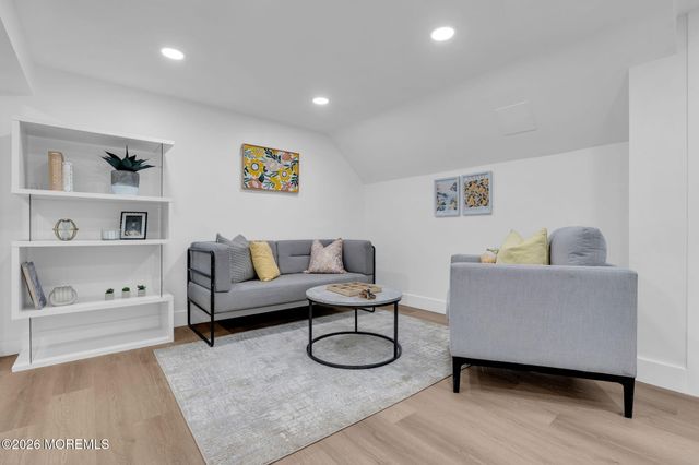 138 N Cooks Bridge Road, Jackson, NJ 08527