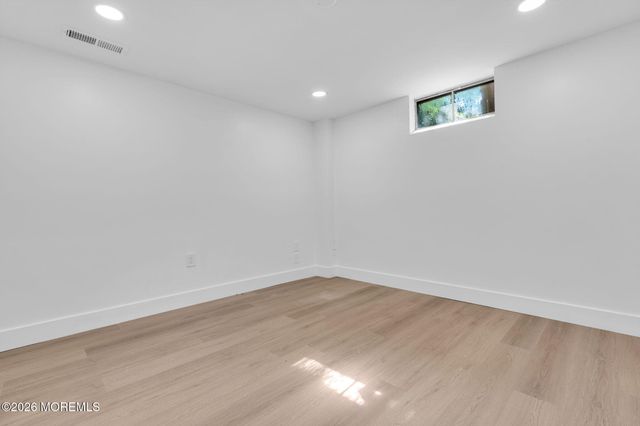 138 N Cooks Bridge Road, Jackson, NJ 08527