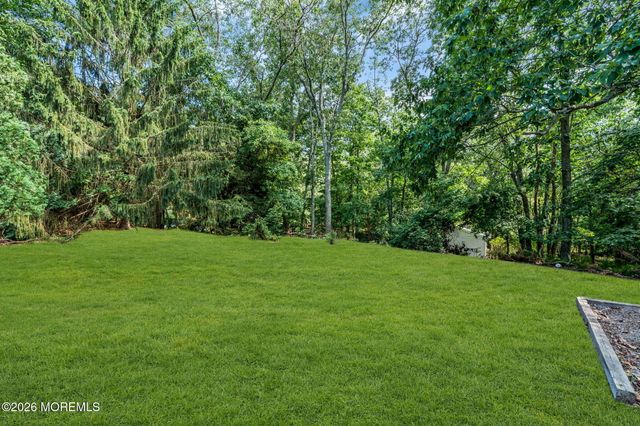 138 N Cooks Bridge Road, Jackson, NJ 08527