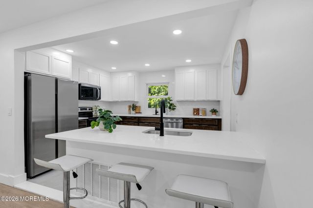 138 N Cooks Bridge Road, Jackson, NJ 08527