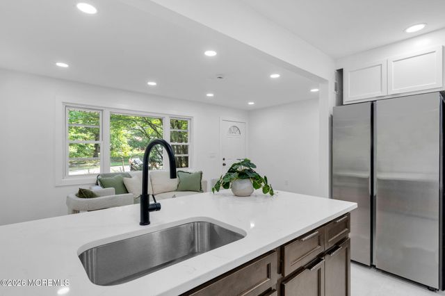138 N Cooks Bridge Road, Jackson, NJ 08527