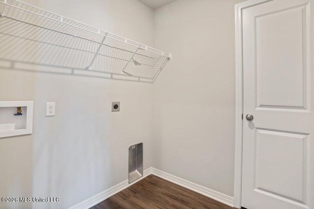 629 Oak Street, Ocean Springs, MS 39564