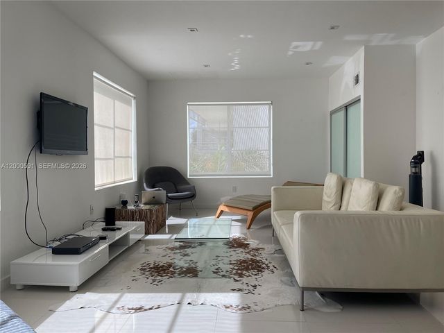 1460 Ocean Dr 401, Miami Beach, FL 33139