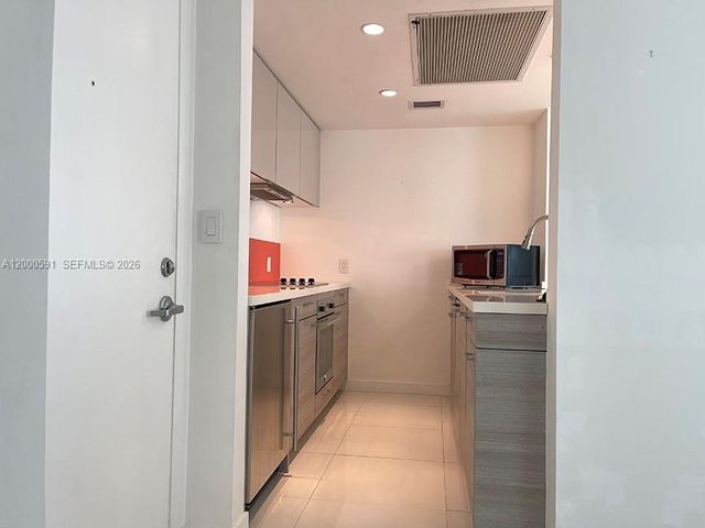 1460 Ocean Dr 401, Miami Beach, FL 33139