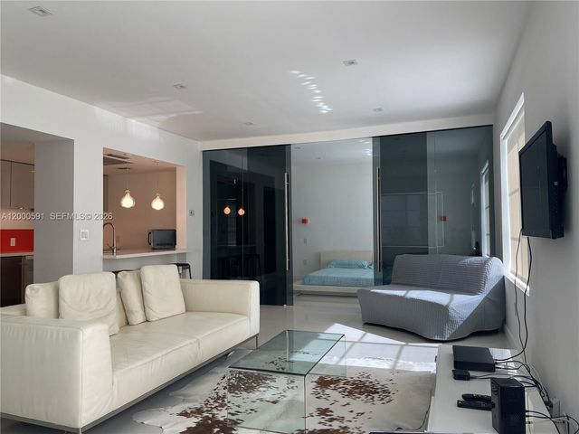 1460 Ocean Dr 401, Miami Beach, FL 33139