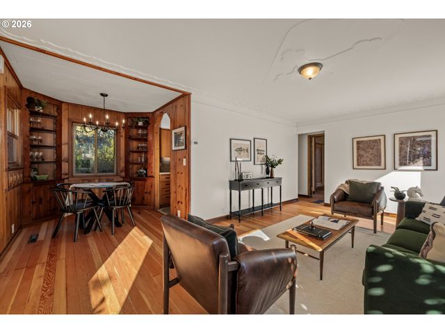 10500 Se 44TH Ave, Milwaukie, OR 97222