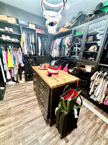 13510 Cascade Caverns Court, Houston, TX 77044