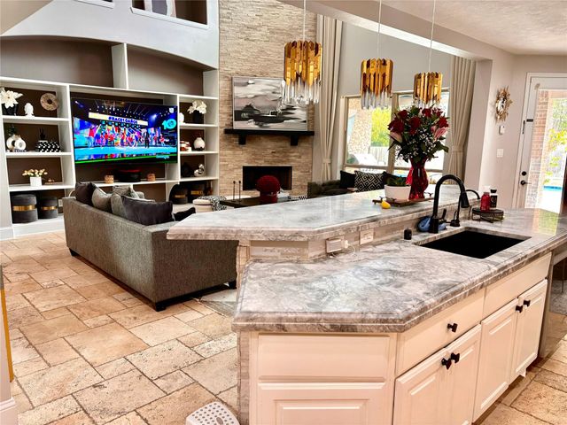 13510 Cascade Caverns Court, Houston, TX 77044