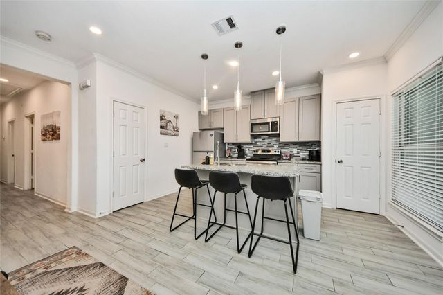 7980 Ethel Street B, Houston, TX 77028