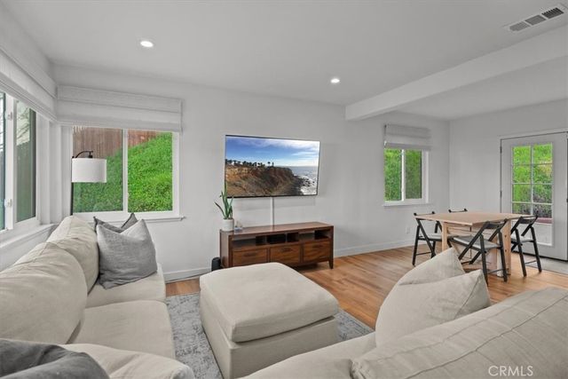 531 Rindge, Redondo Beach, CA 90278