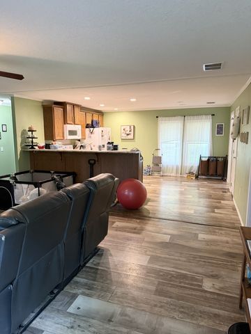 250 Clifford Dykes Rd, Tracy City, TN 37387