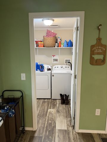 250 Clifford Dykes Rd, Tracy City, TN 37387