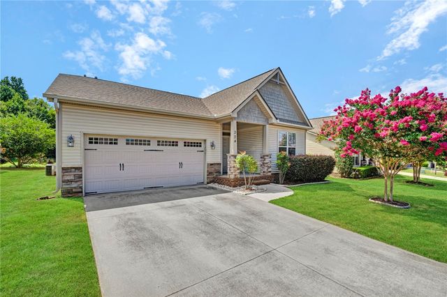 324 S Stonegate Drive, Seneca, SC 29678