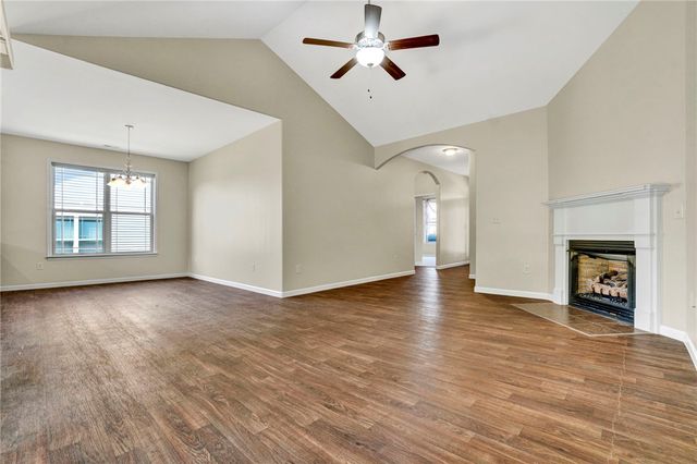 324 S Stonegate Drive, Seneca, SC 29678