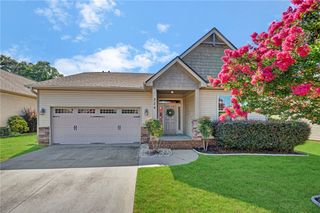 324 S Stonegate Drive, Seneca, SC 29678