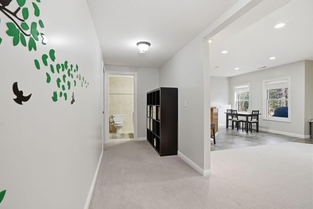 10389 Fox Run Road, Woodbury, MN 55129