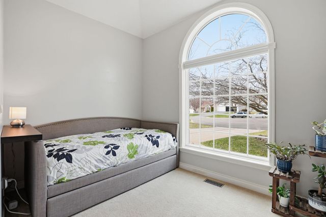 10389 Fox Run Road, Woodbury, MN 55129