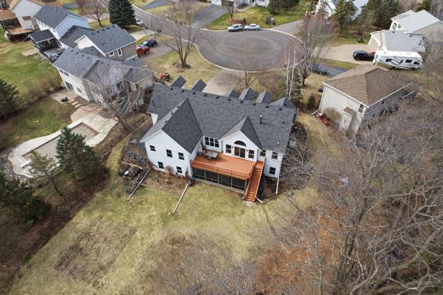 10389 Fox Run Road, Woodbury, MN 55129